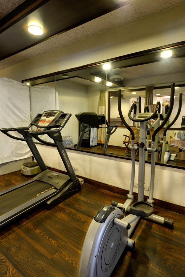 Pleasant Boulevard Mg Road 3*