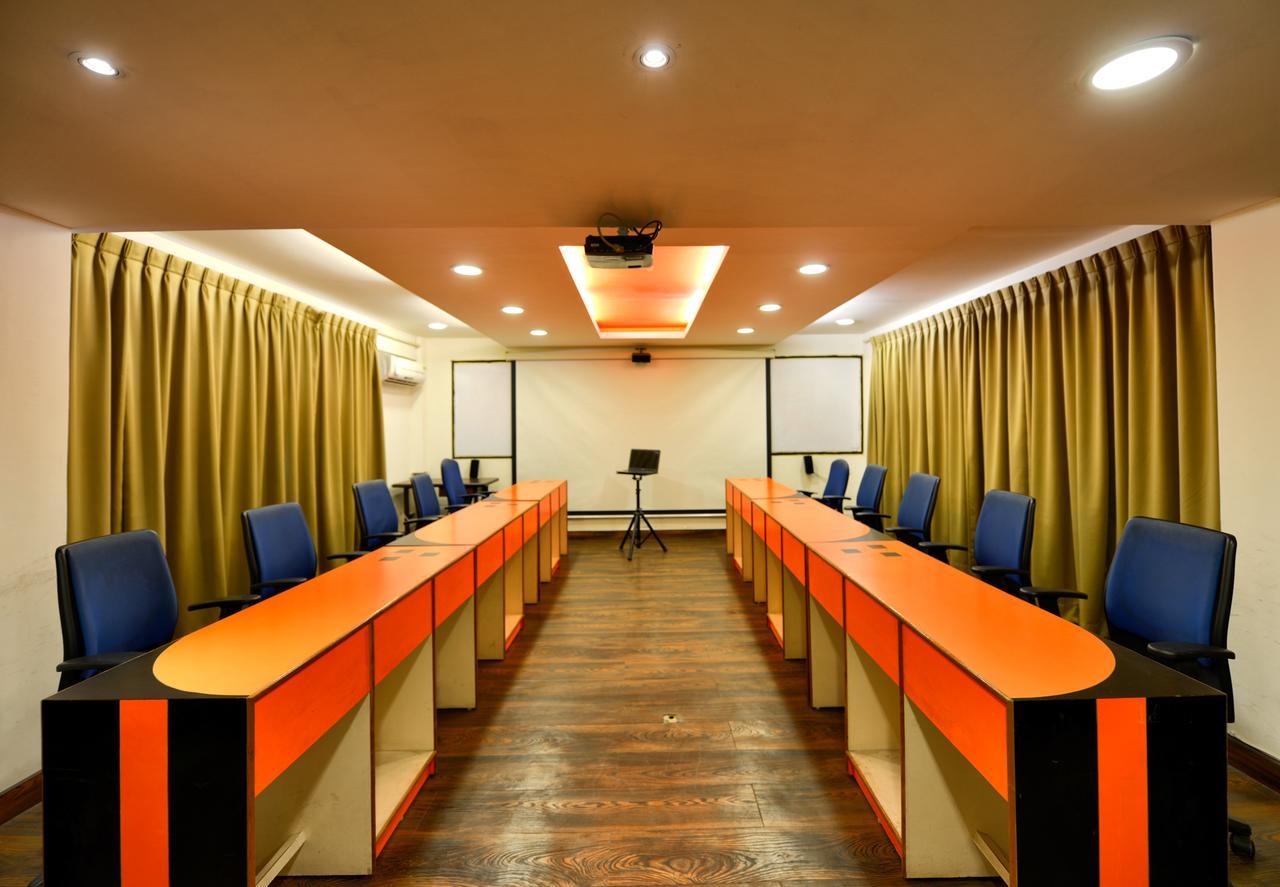 Pleasant Boulevard Mg Road Guest house