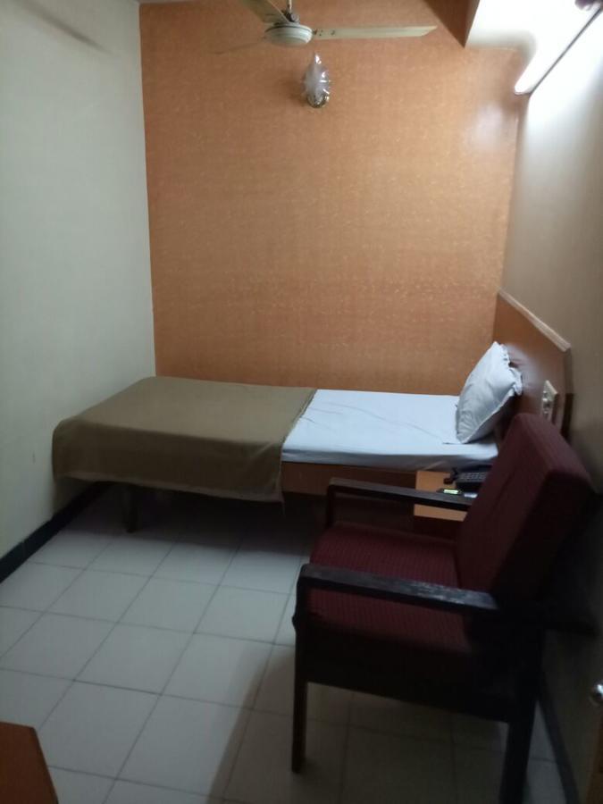 Suprabatha Hotel 2*