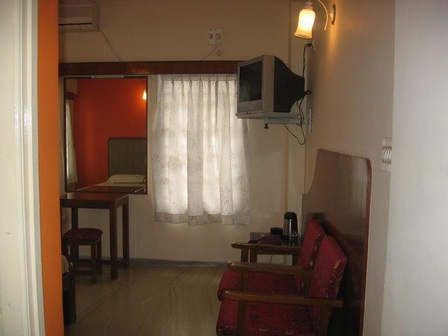 Sri Lakshmi Comforts Hotel *