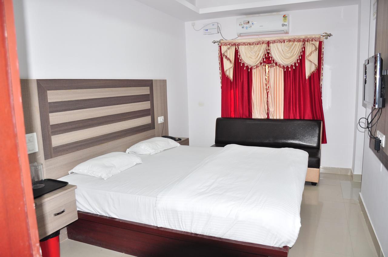 Hotel I Park Residency 2*