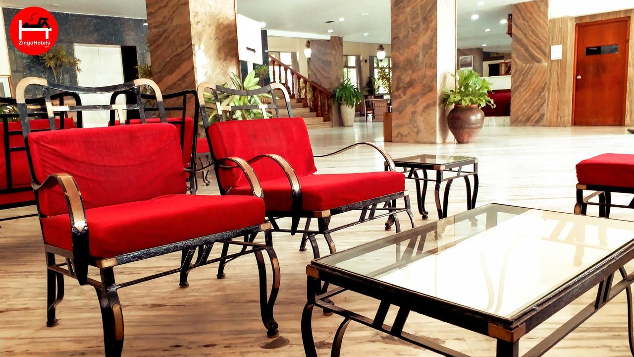 Hotel Woodlands