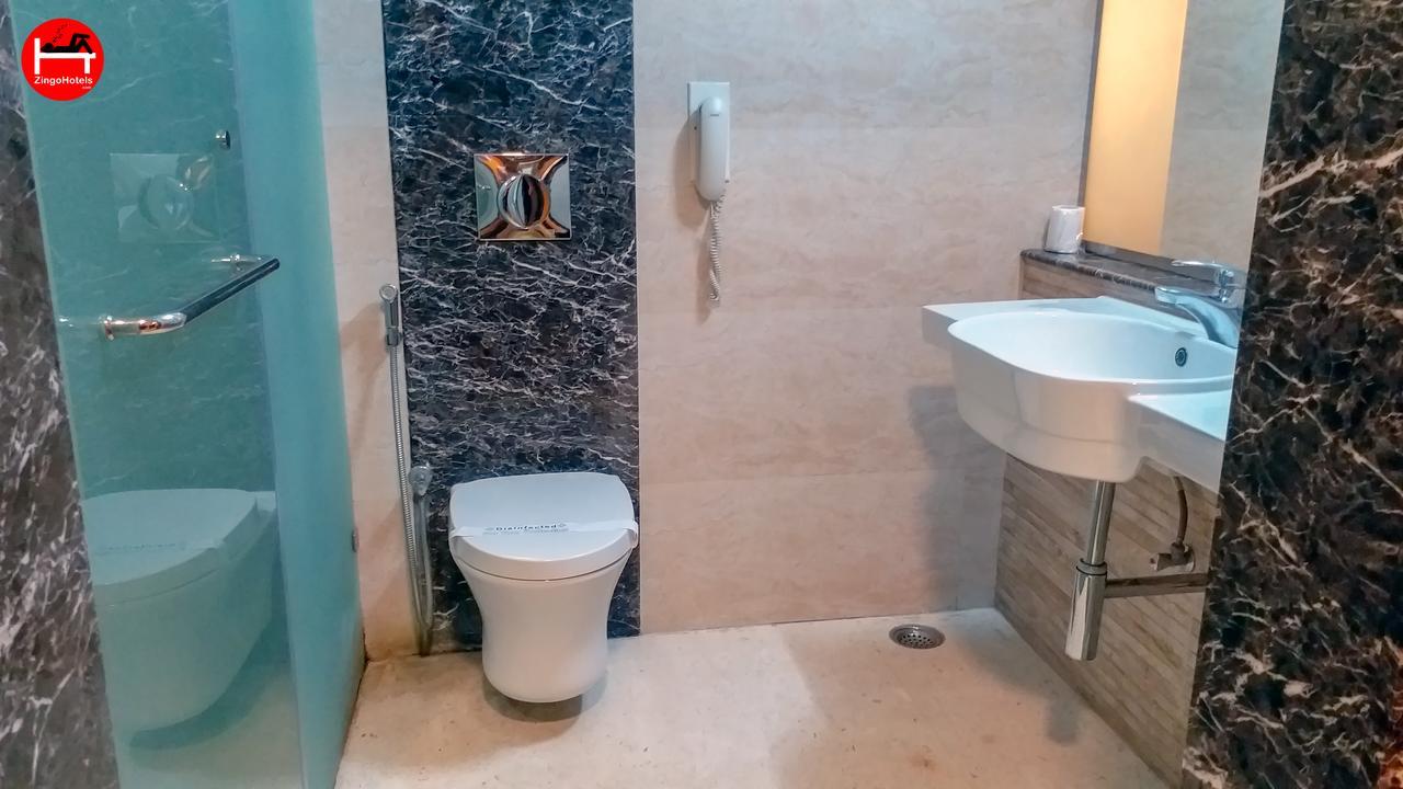 Hotel Woodlands Bangalore