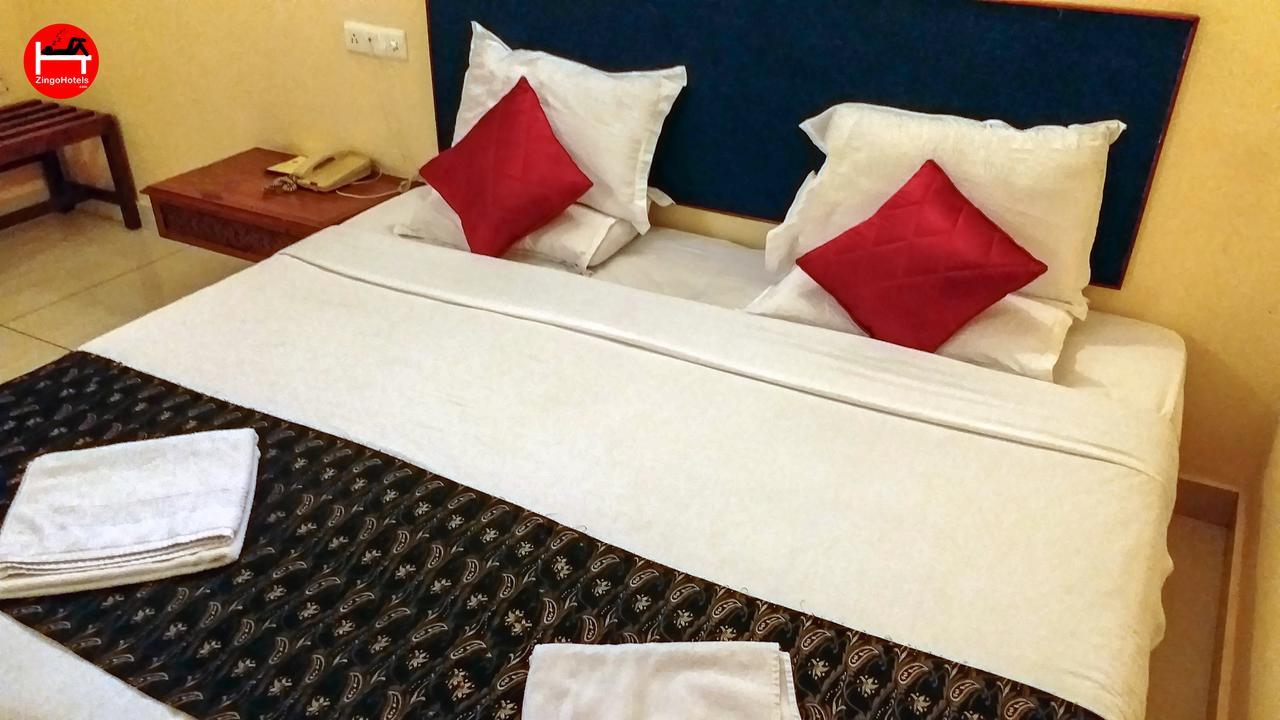 Hotel Woodlands Bangalore