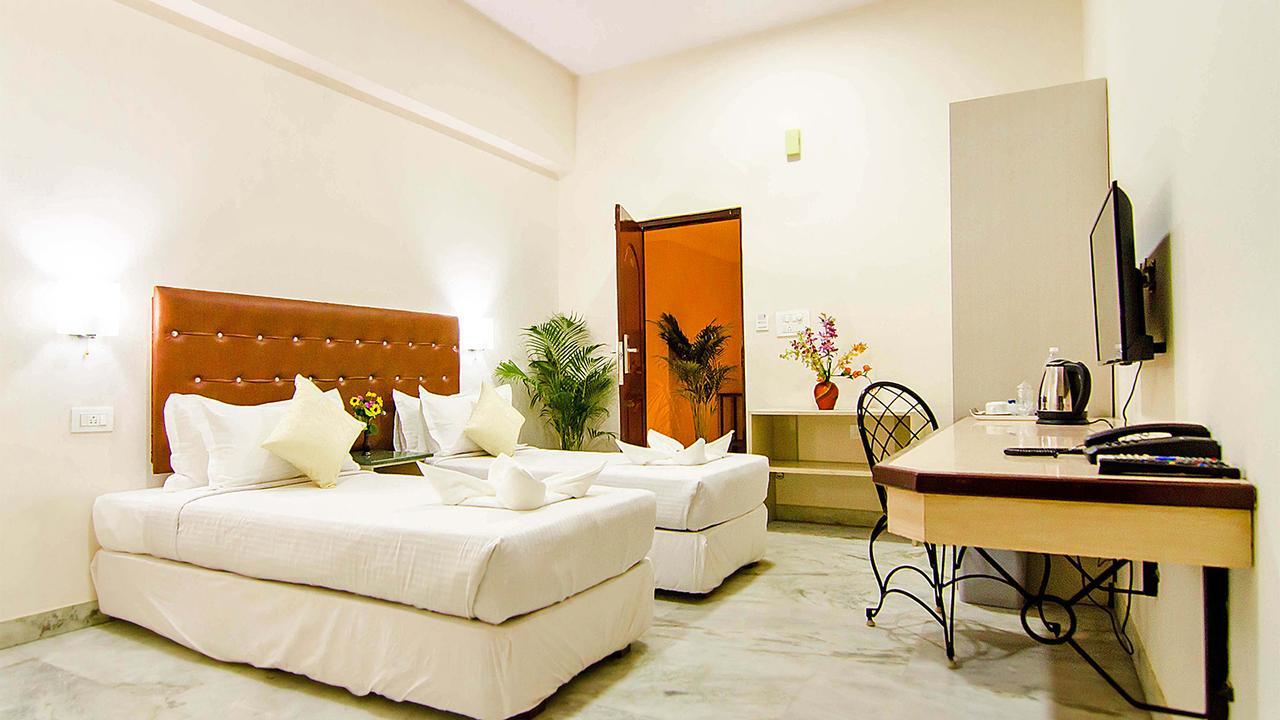 Airavatha Residency Hotel