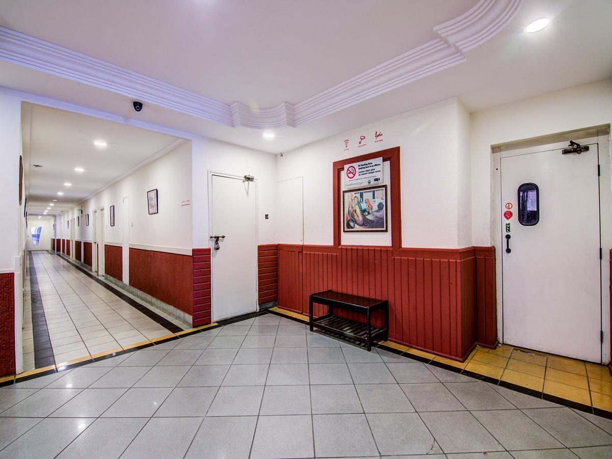 Golden Gates Hotel Bangalore