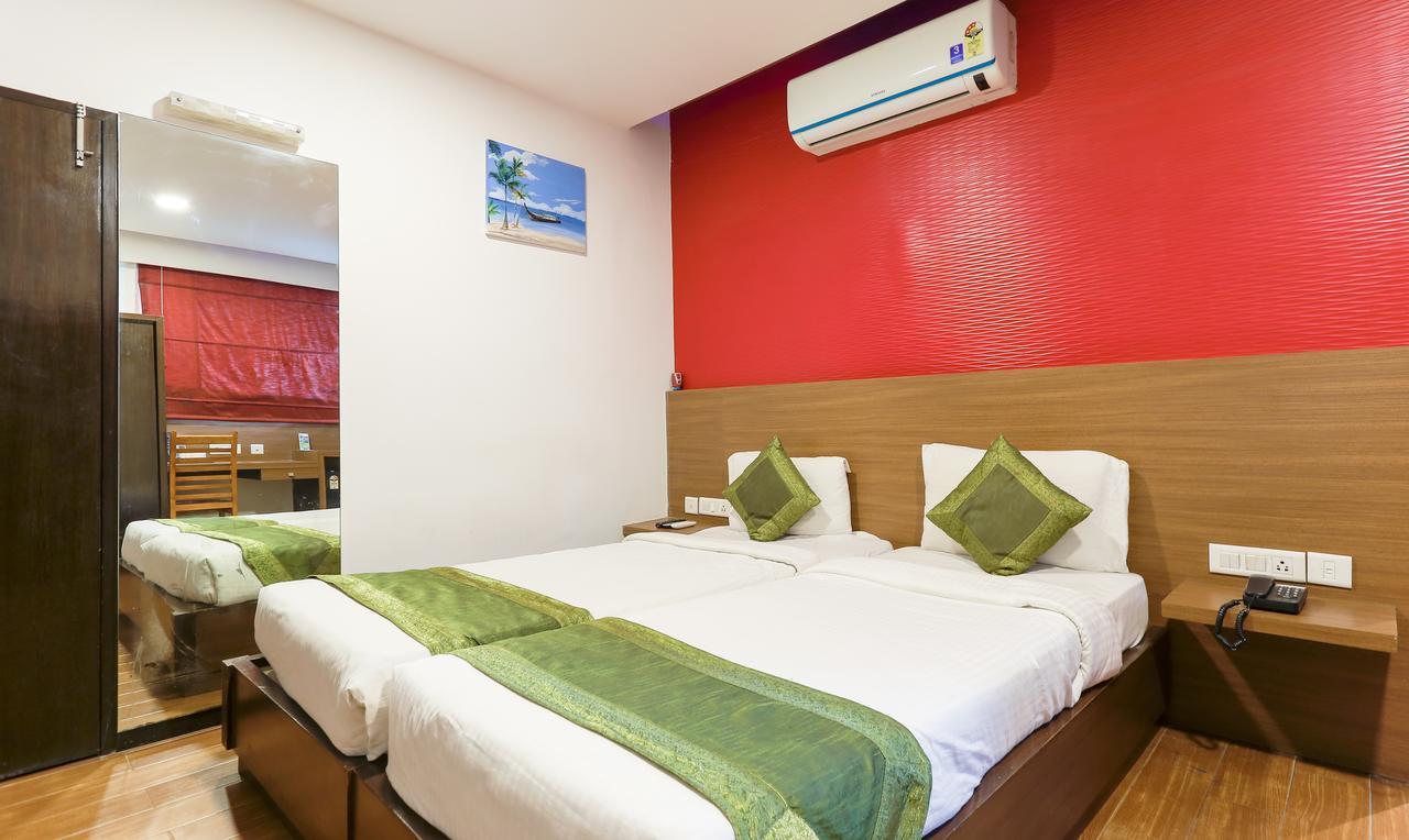 Hotel Treebo Trend Edge St Marks Road