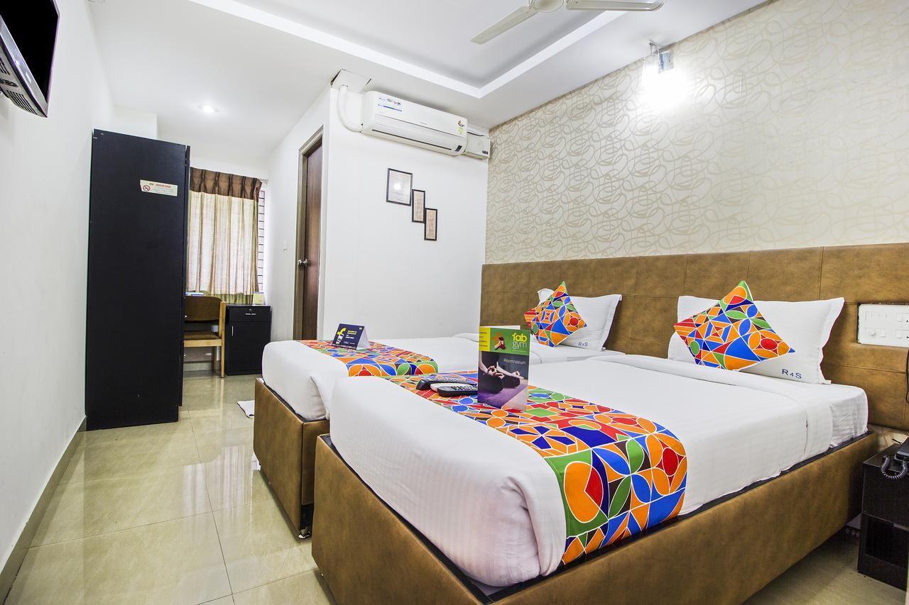 Hotel Ram4 Seasons Silk Board 3*