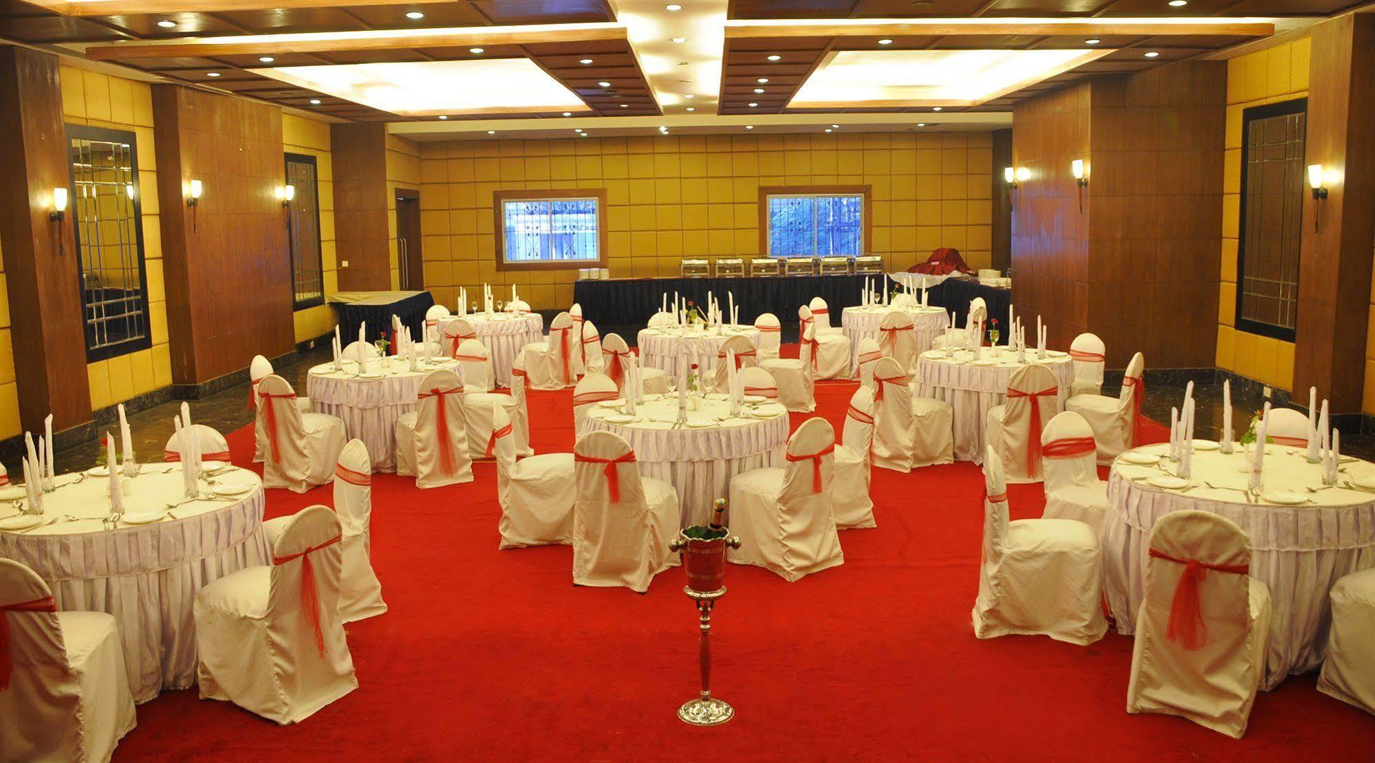 Nalapad's International