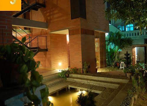 Apartment Airavatam Boutique *