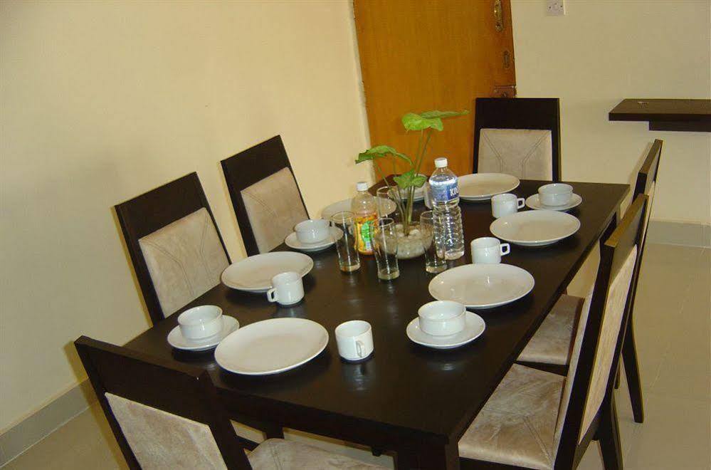 Transit Living Hotel 2*
