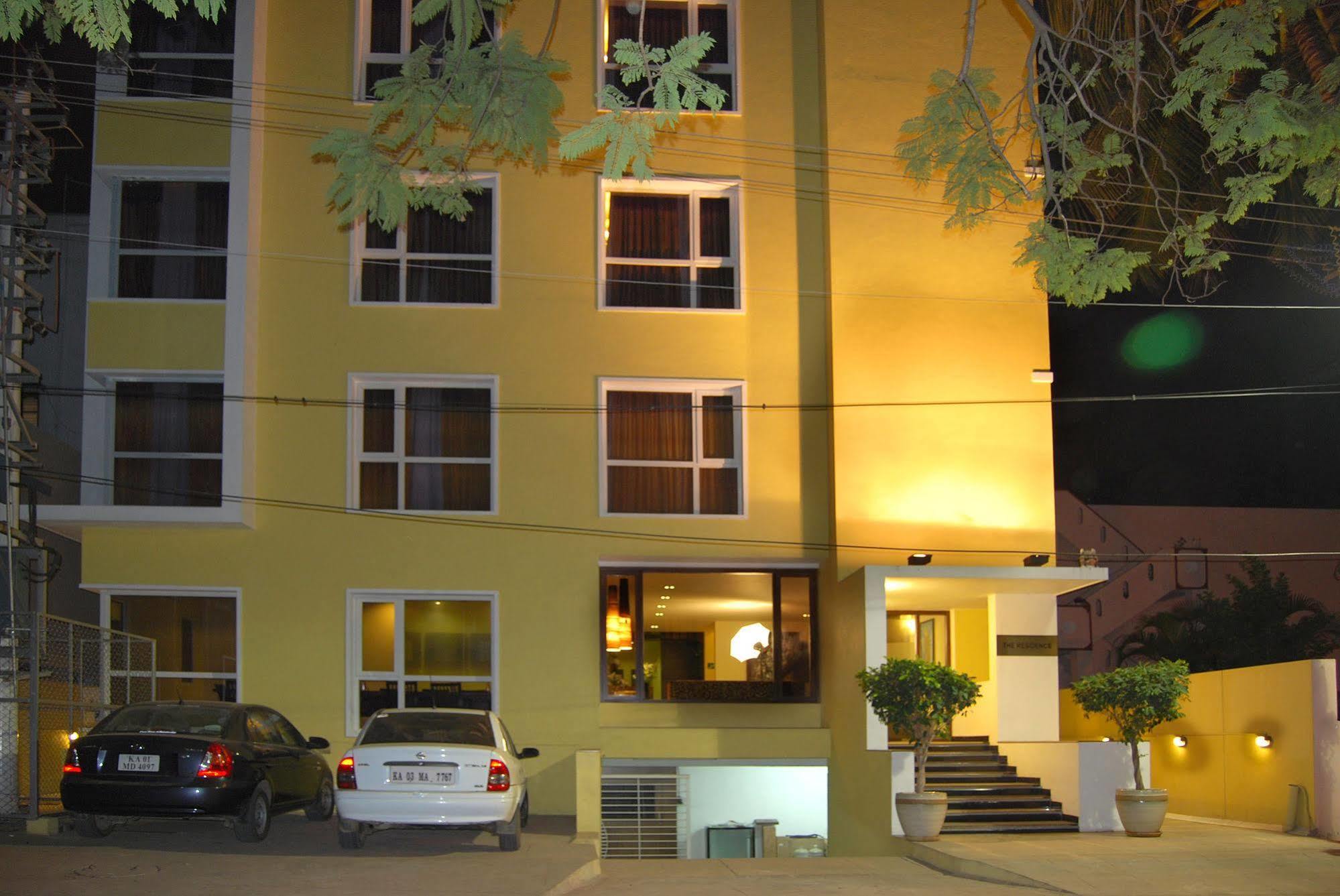 Justa Indiranagar Aparthotel 4*