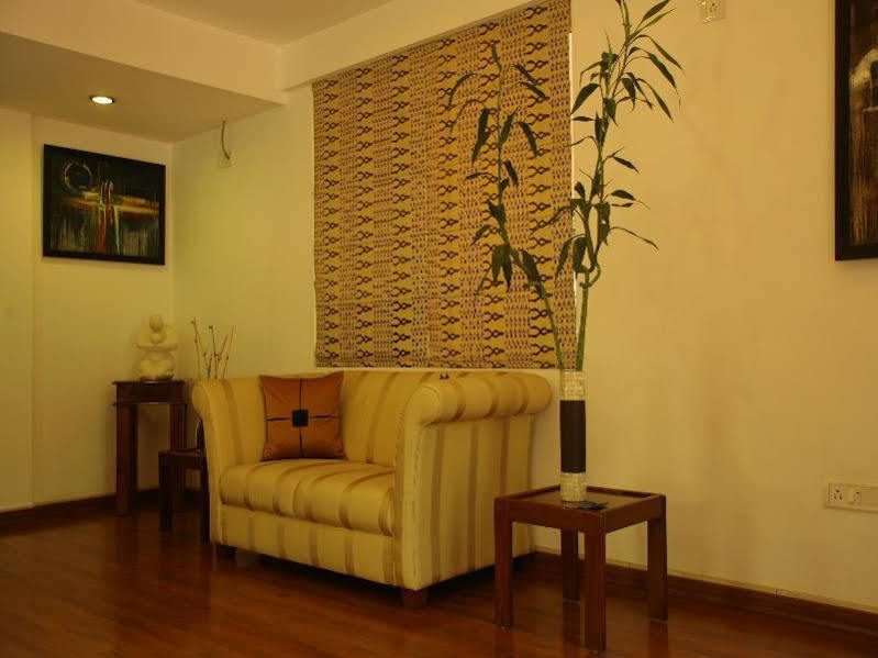 Hotel Justa Off Mg Road