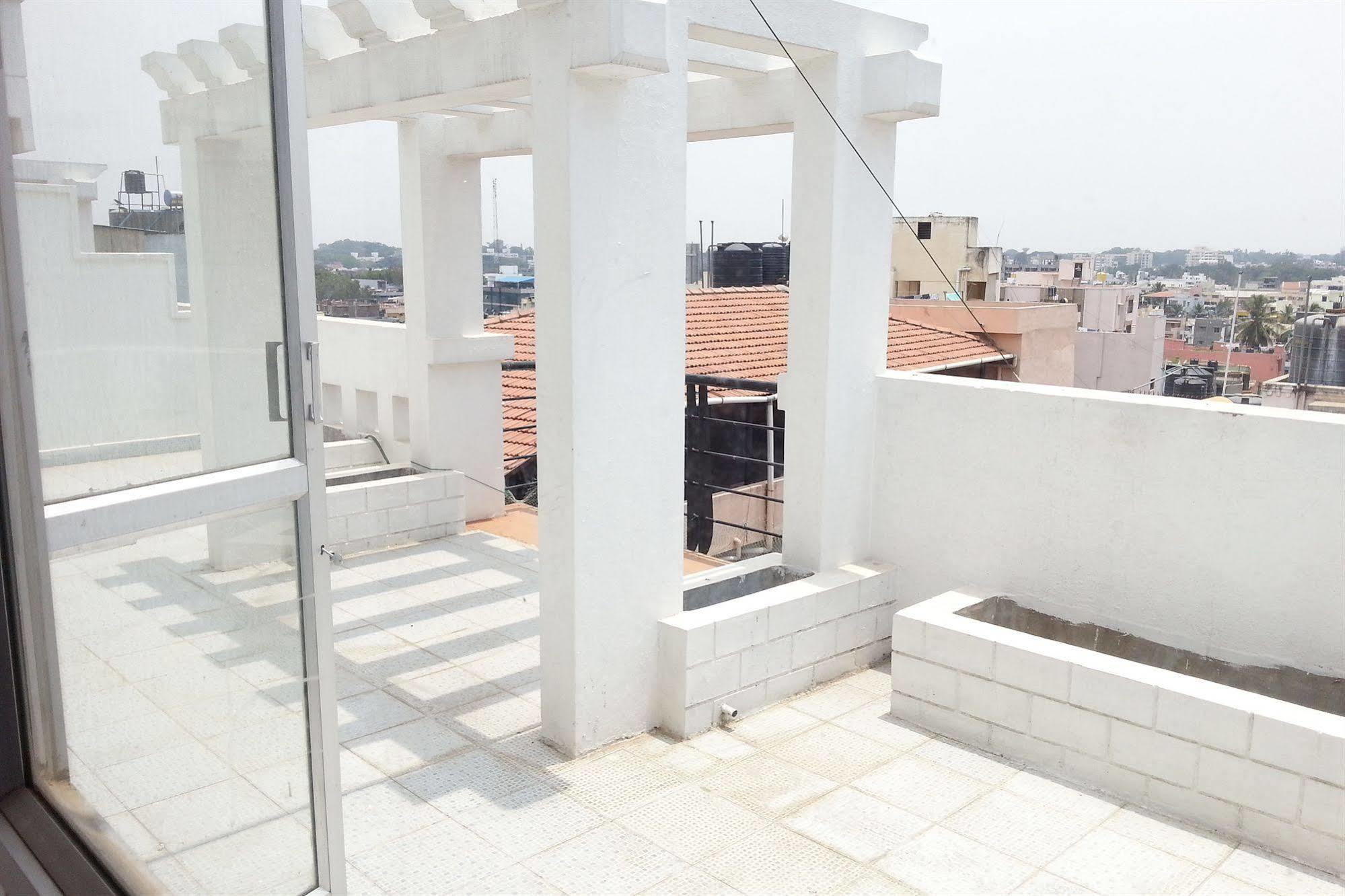 Aparthotel The Grand Serenity 3*