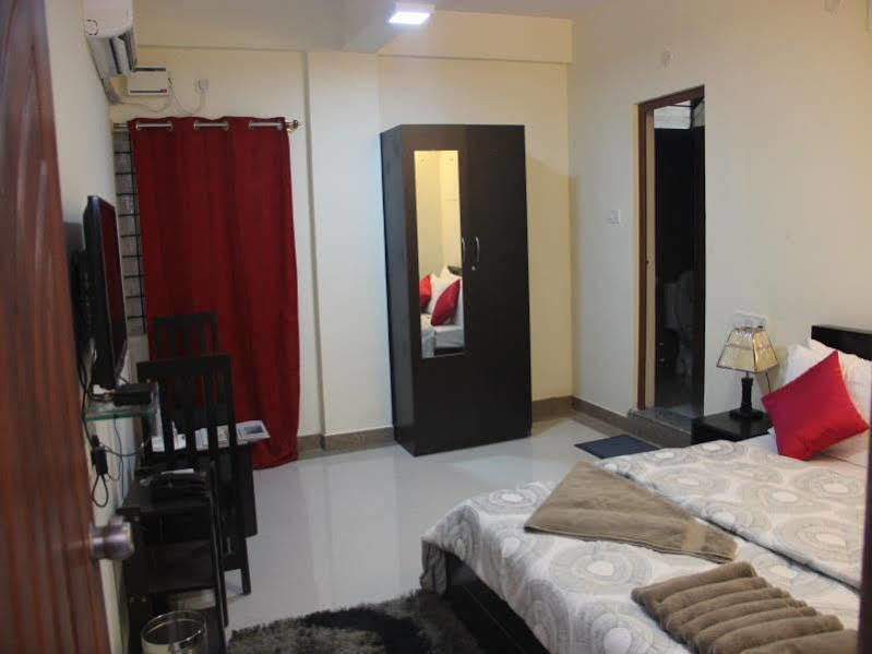 Itsy By Treebo - Palm Emirates 3* Bangalore