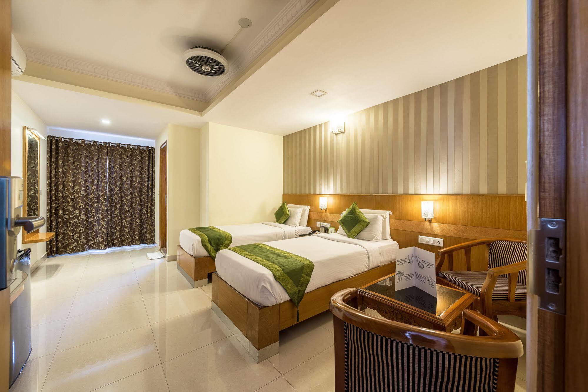 Hotel Treebo Akshaya Lalbagh 3*