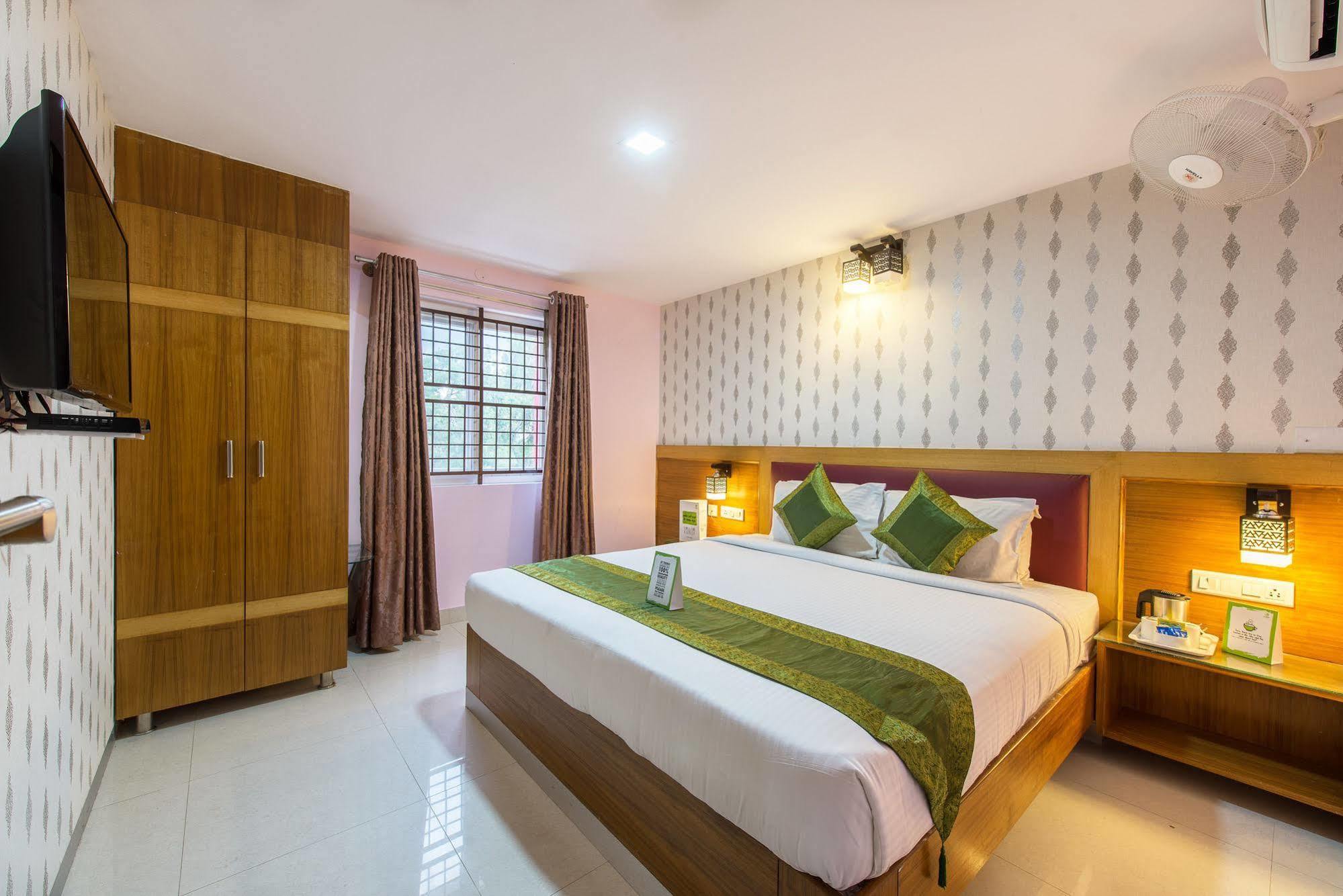 Hotel Treebo Akshaya Lalbagh 3*