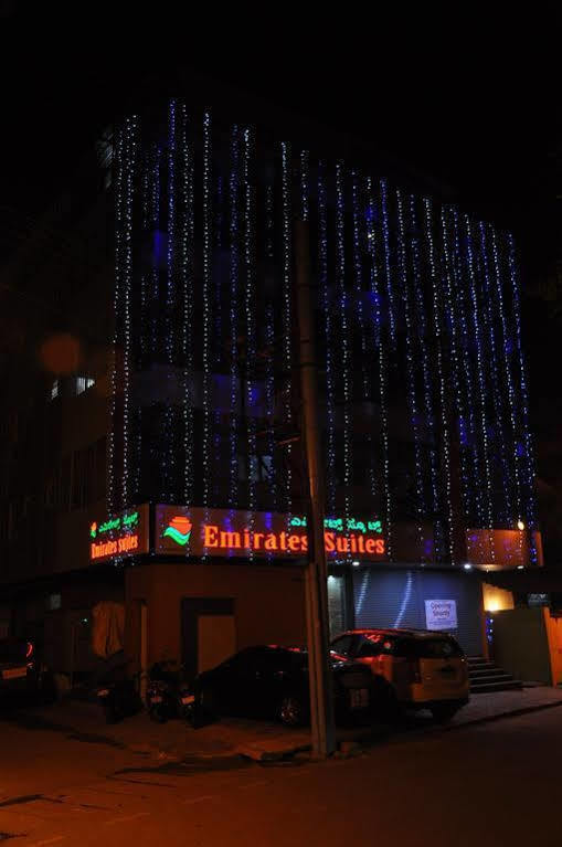 Hotel Oyo 436 Emirates 3*