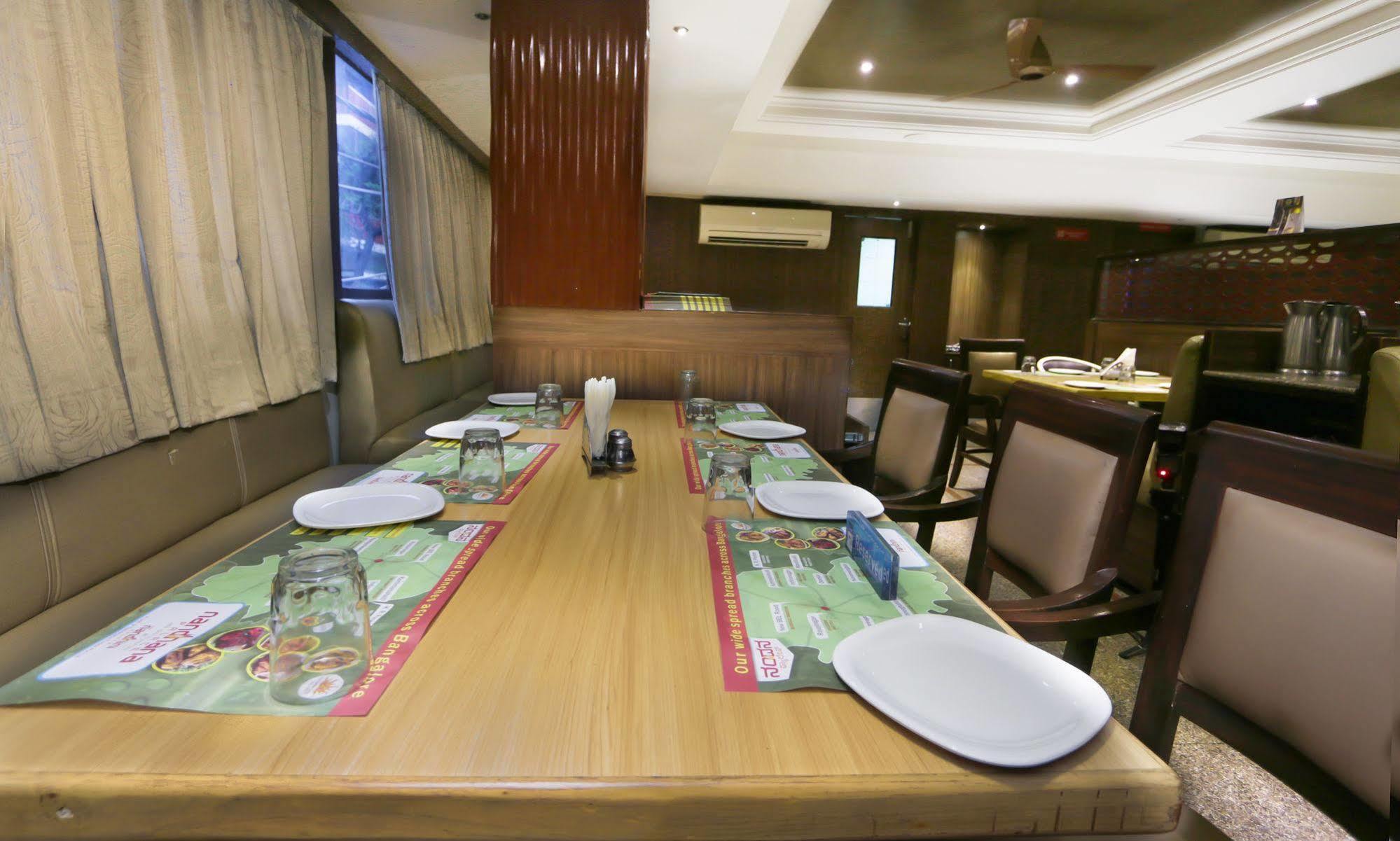Hotel Istay Rajajinagar Bangalore
