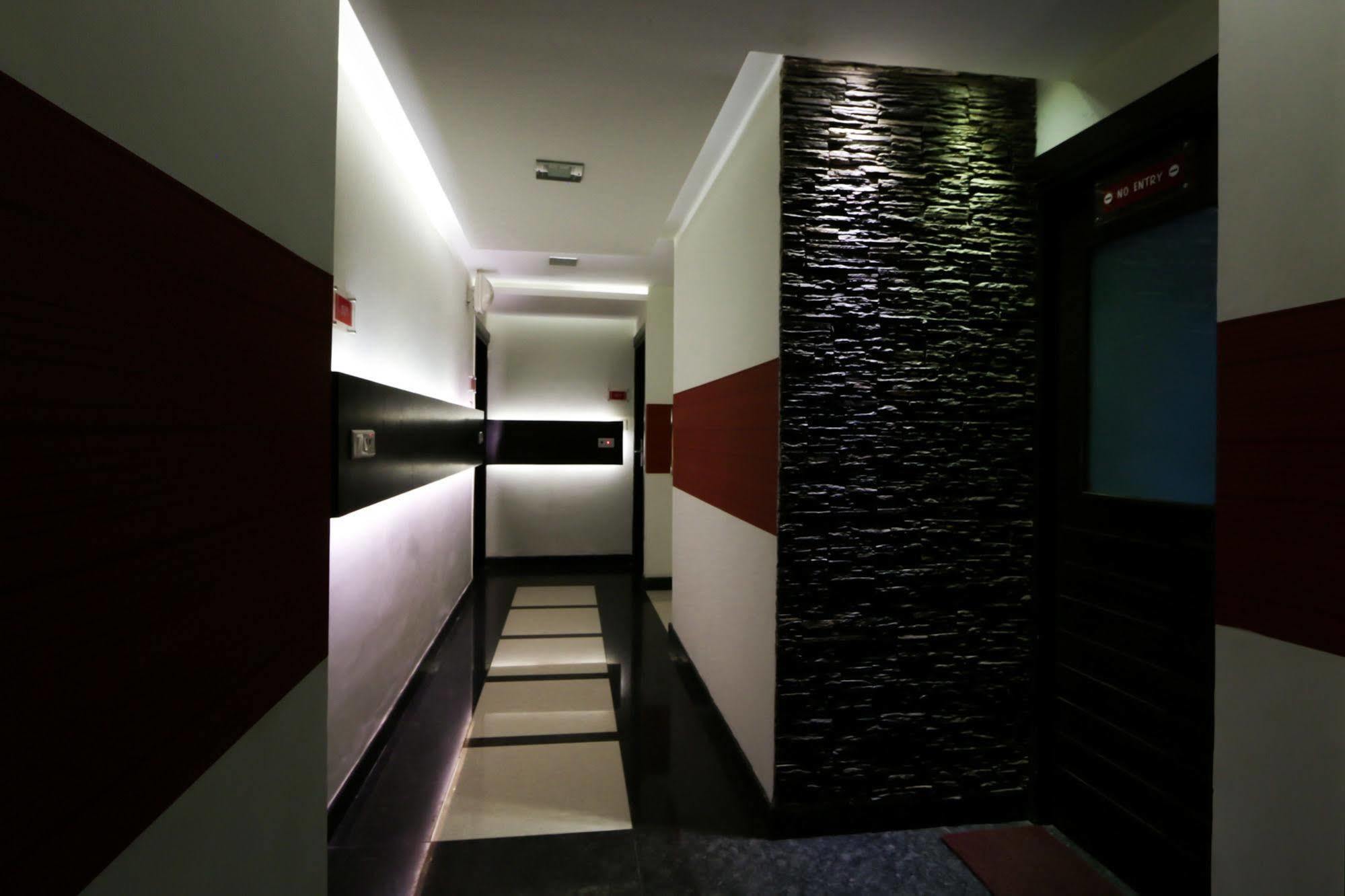 Istay Rajajinagar 3*