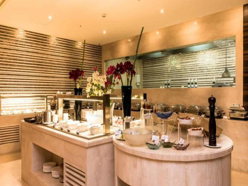 Howard Johnson By Wyndham, Hebbal, 4* Bangalore