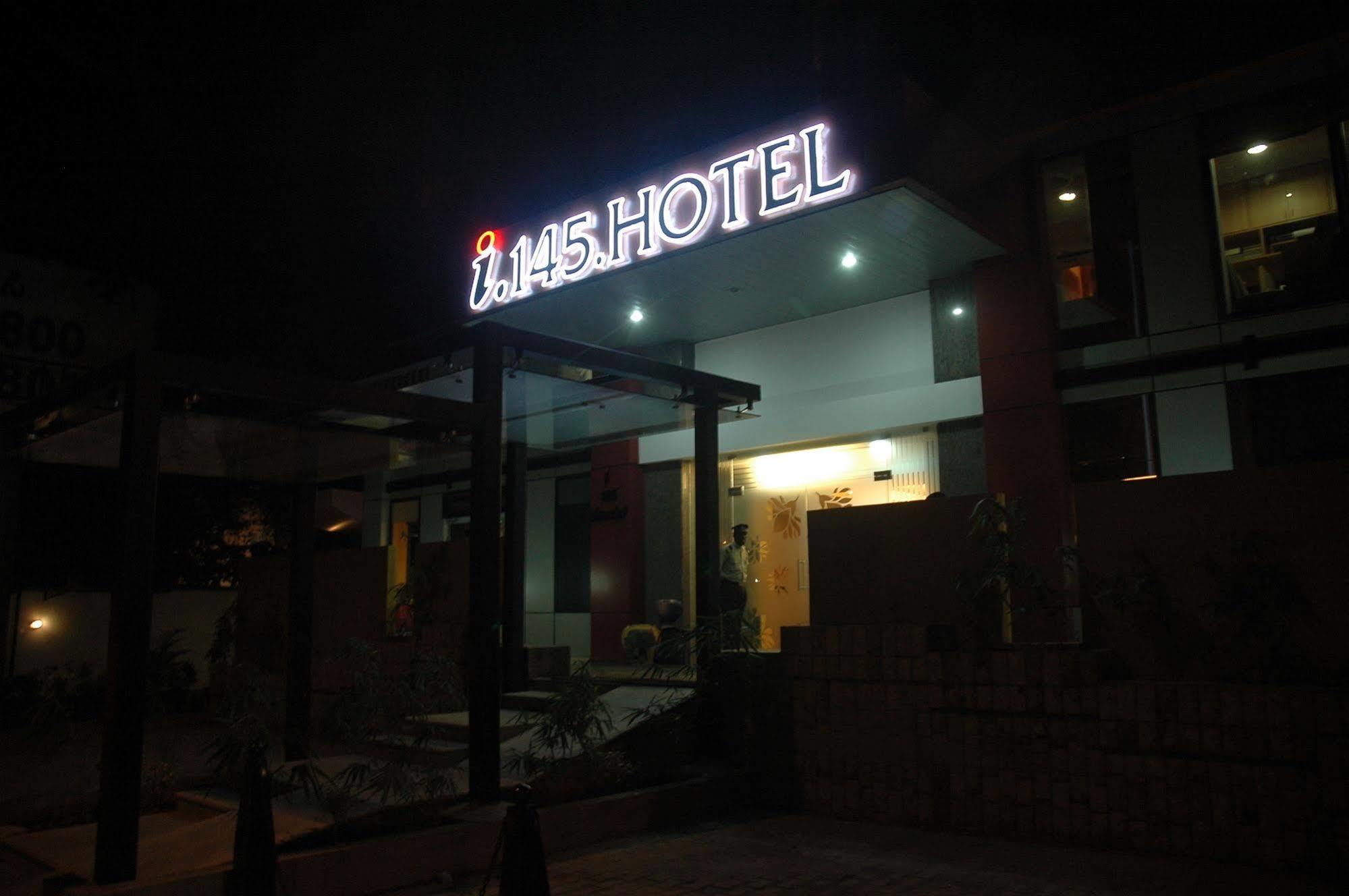 Hotel Istay Infantry Road 3*