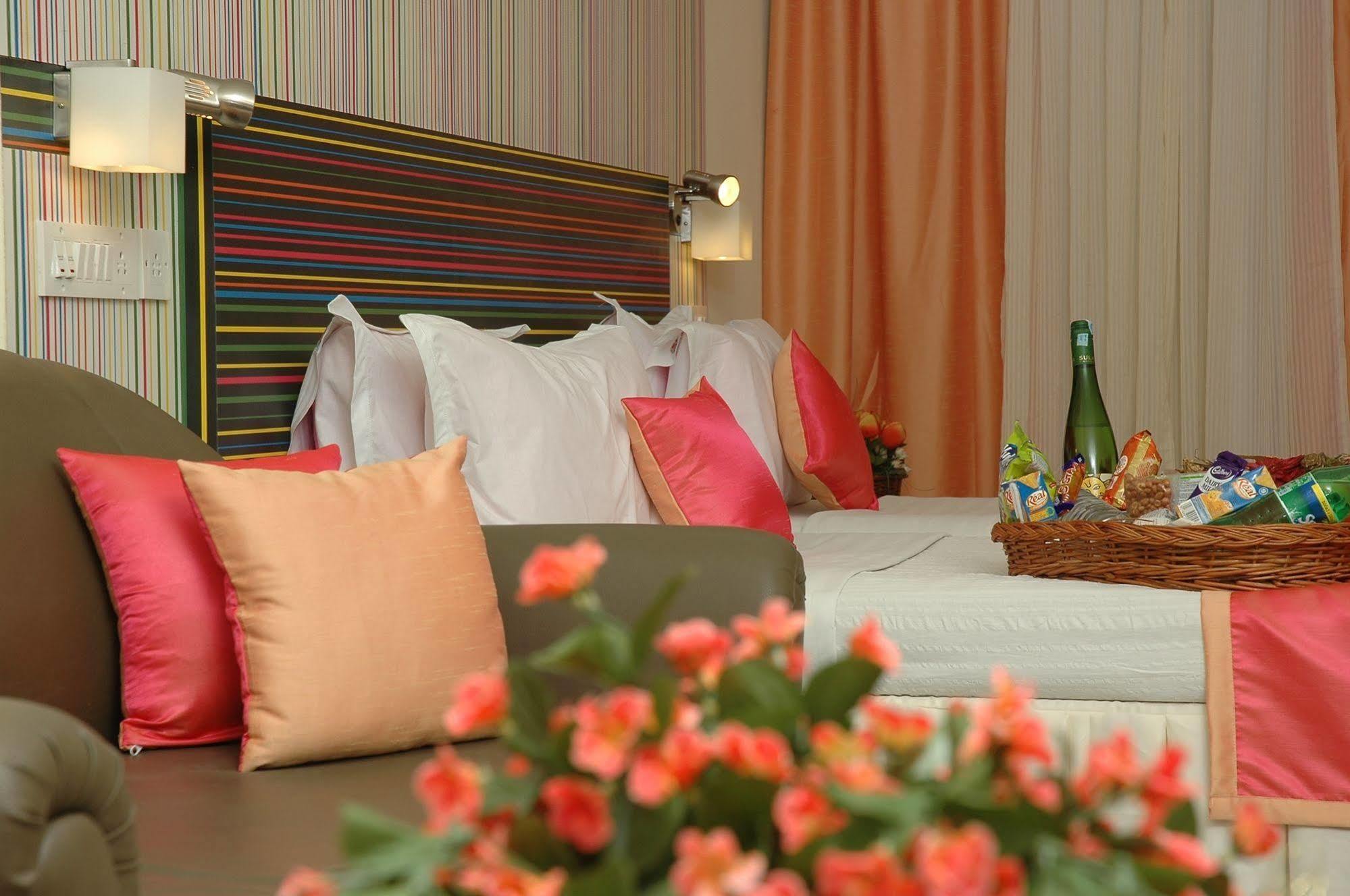 Istay Infantry Road Hotel