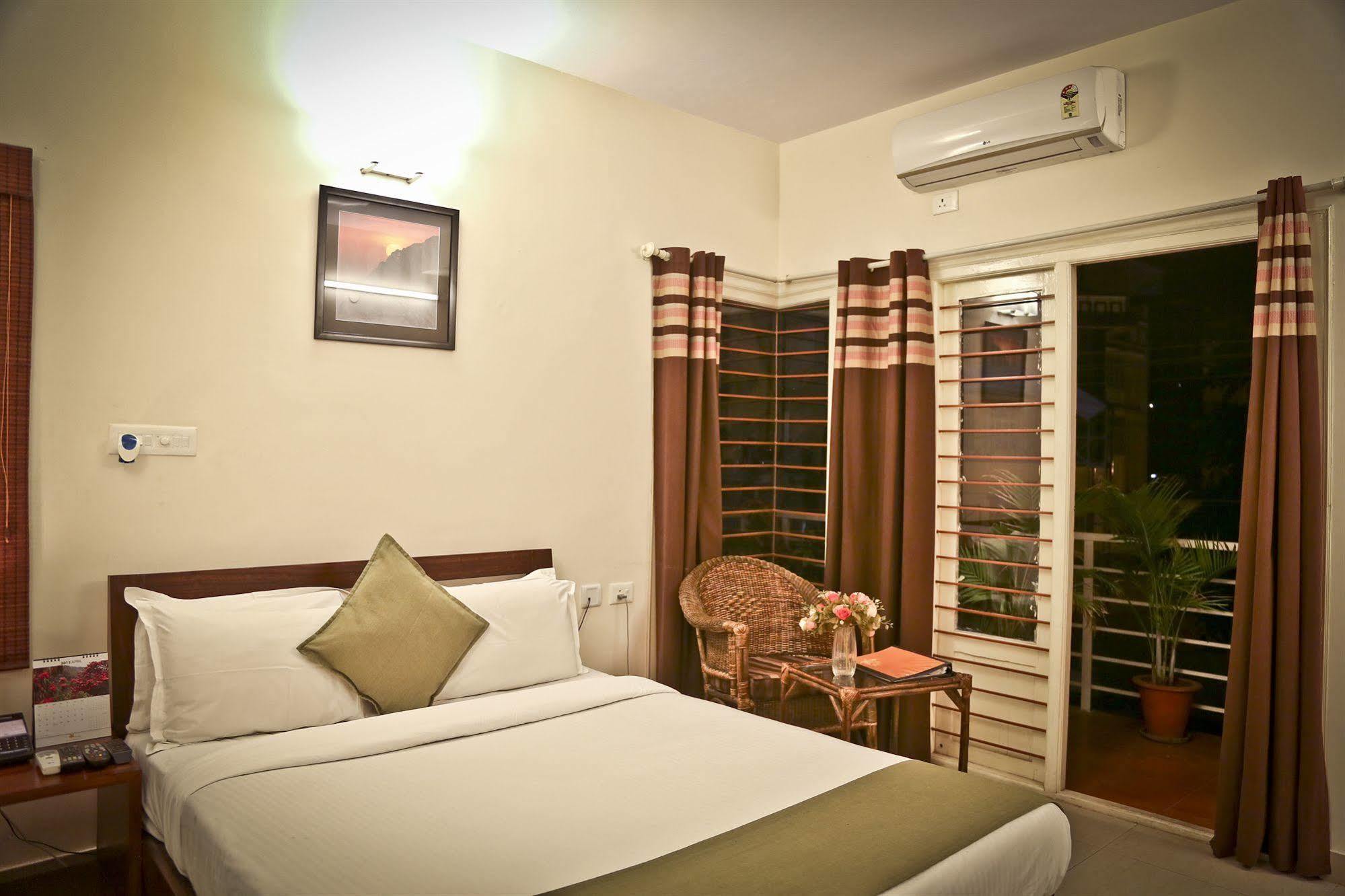 Maple Suites, Serviced Apartment