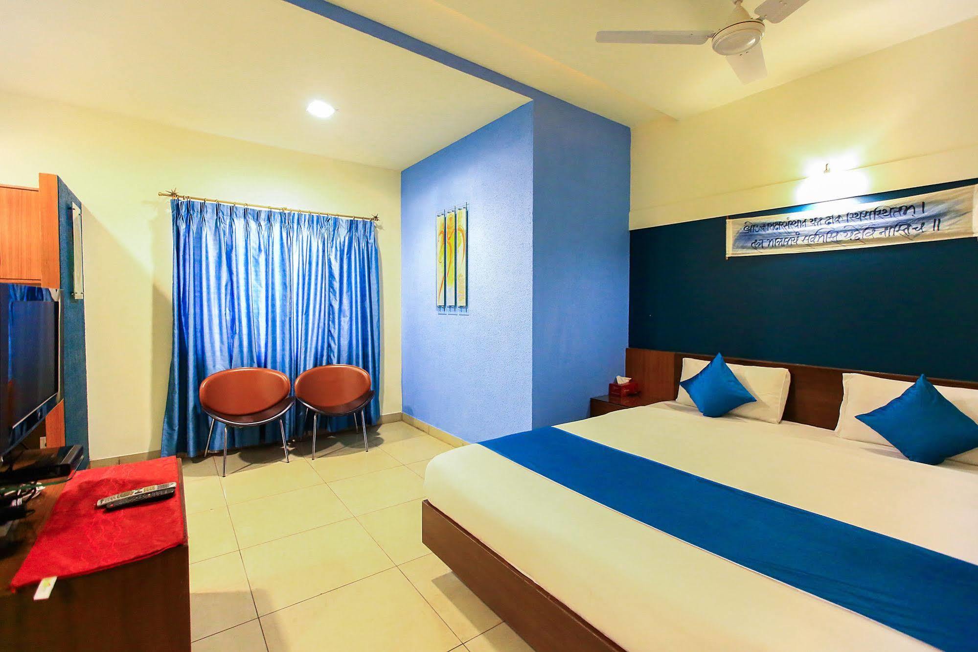 Treebo Trip Cynosure Suites 3*