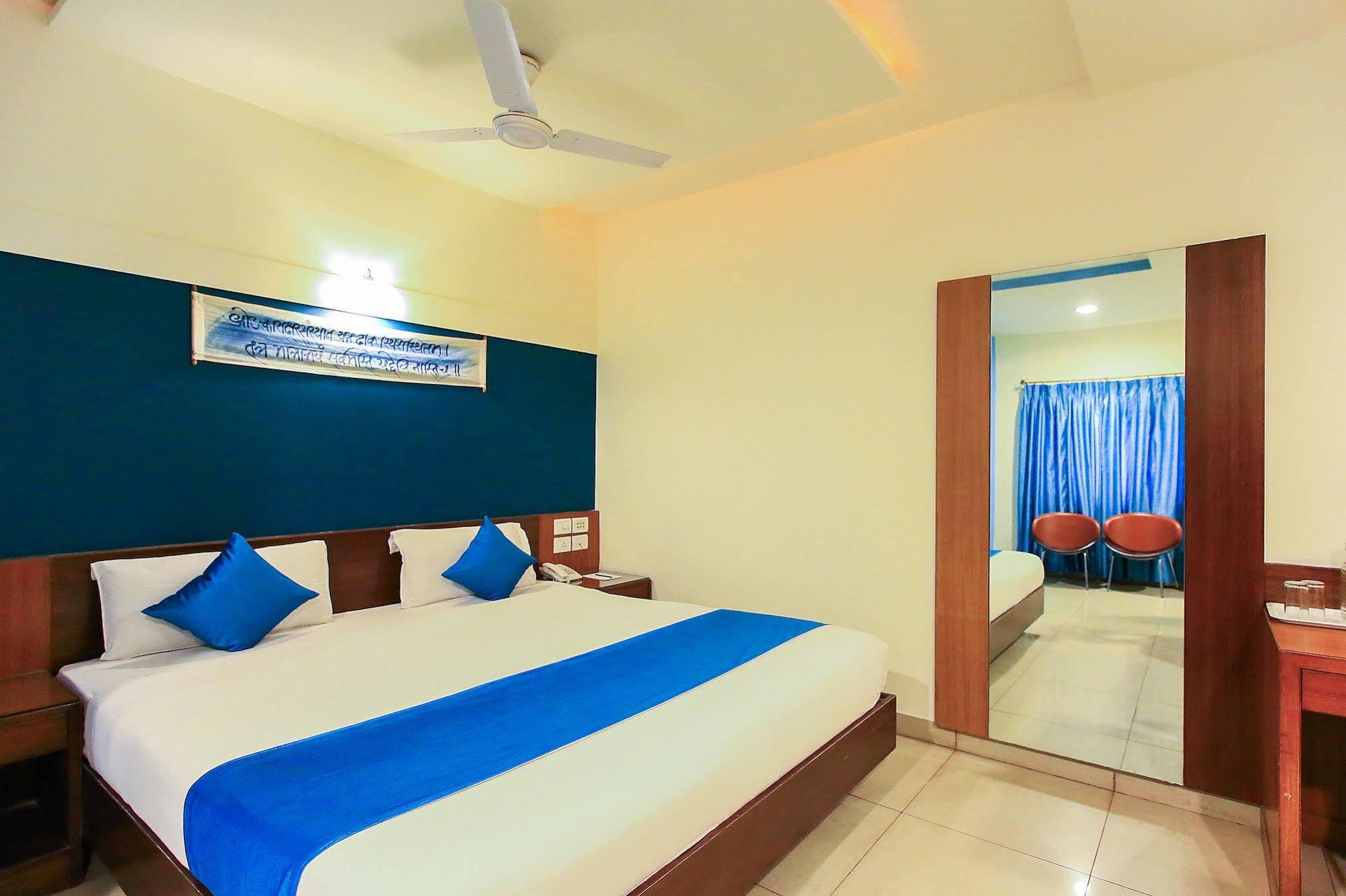 Treebo Trip Cynosure Suites 3*