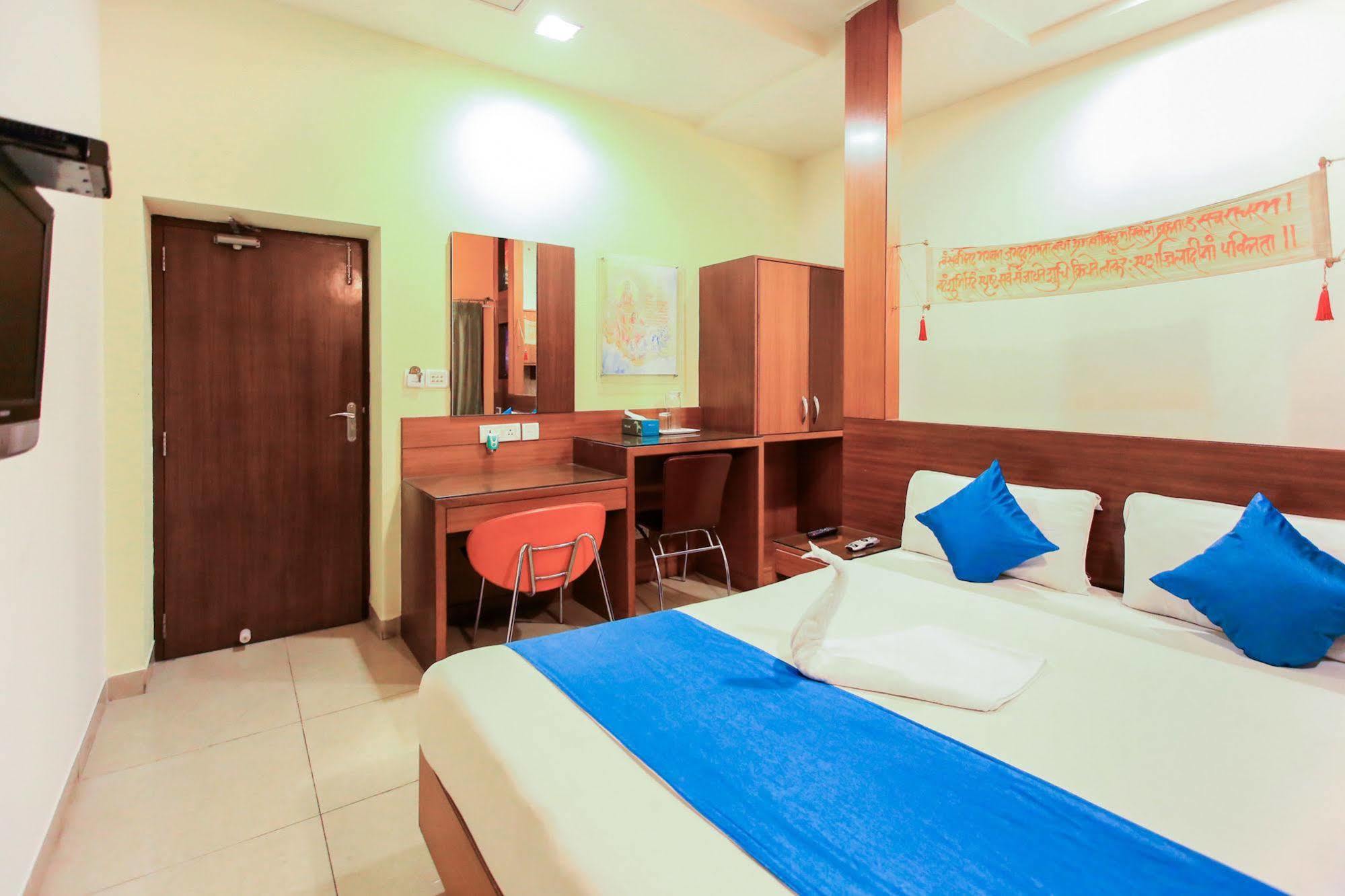 Treebo Trip Cynosure Suites