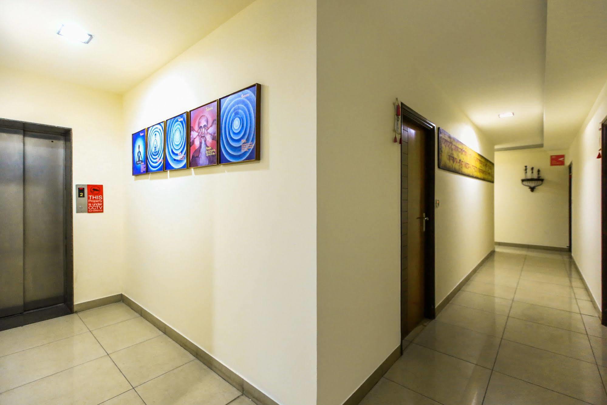 Treebo Trip Cynosure Suites 3*