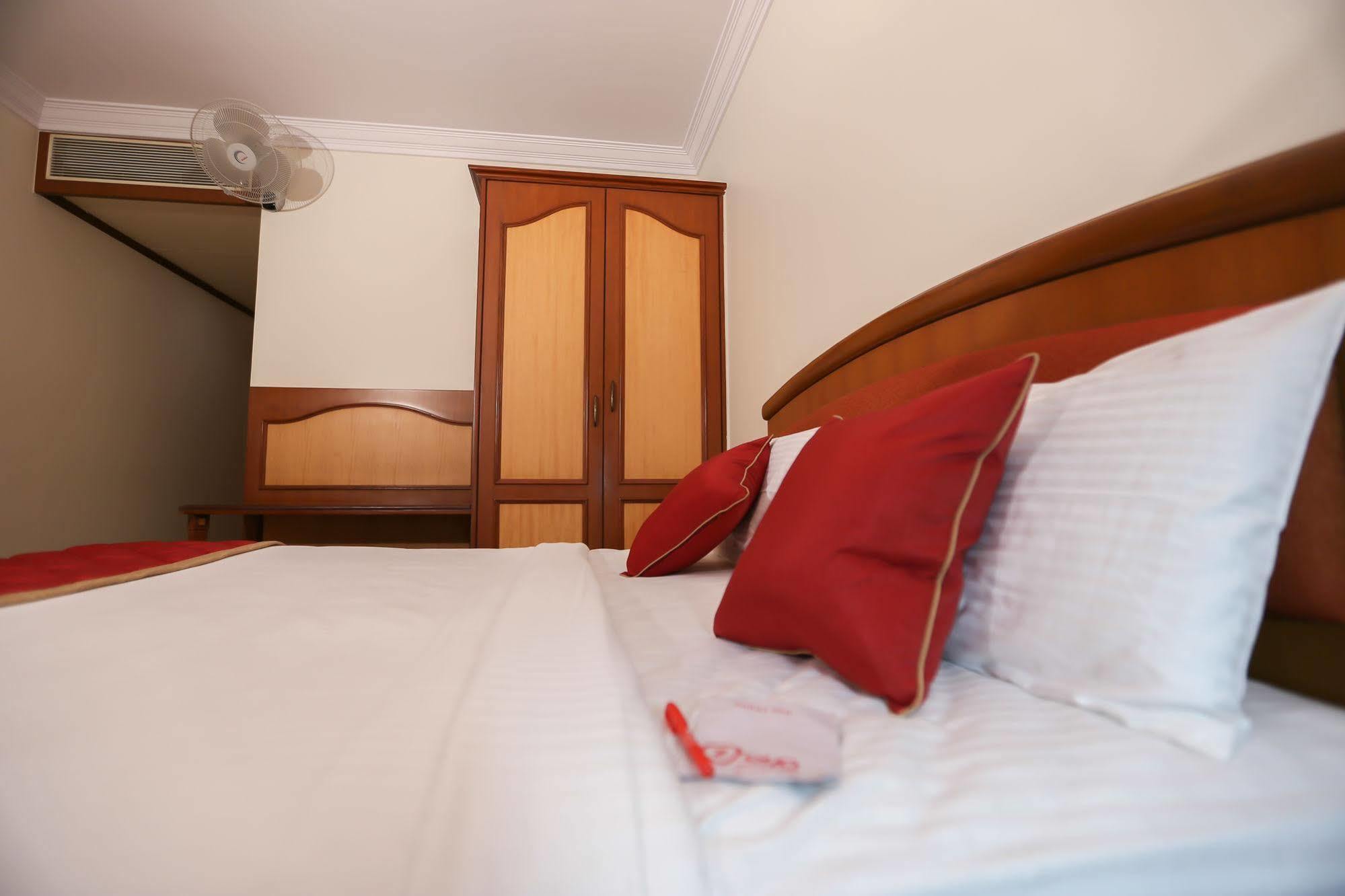 Hotel Grand