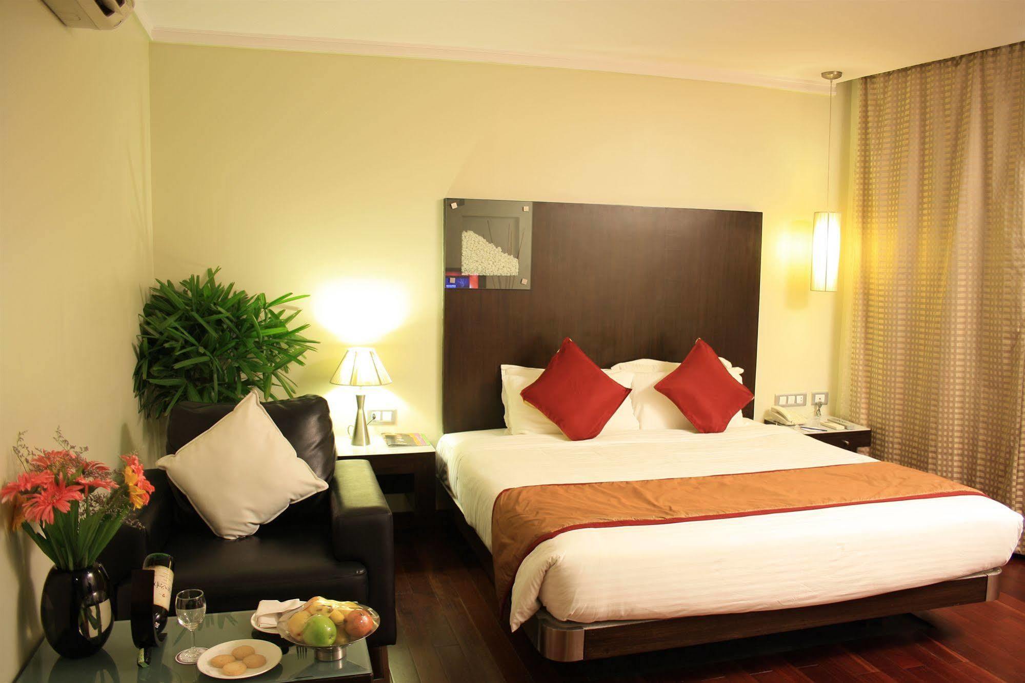 Hotel 37th Crescent