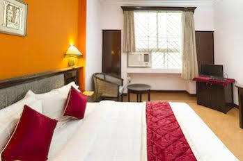 Hotel Golden Gates Bangalore