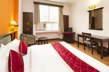 Hotel Golden Gates Bangalore