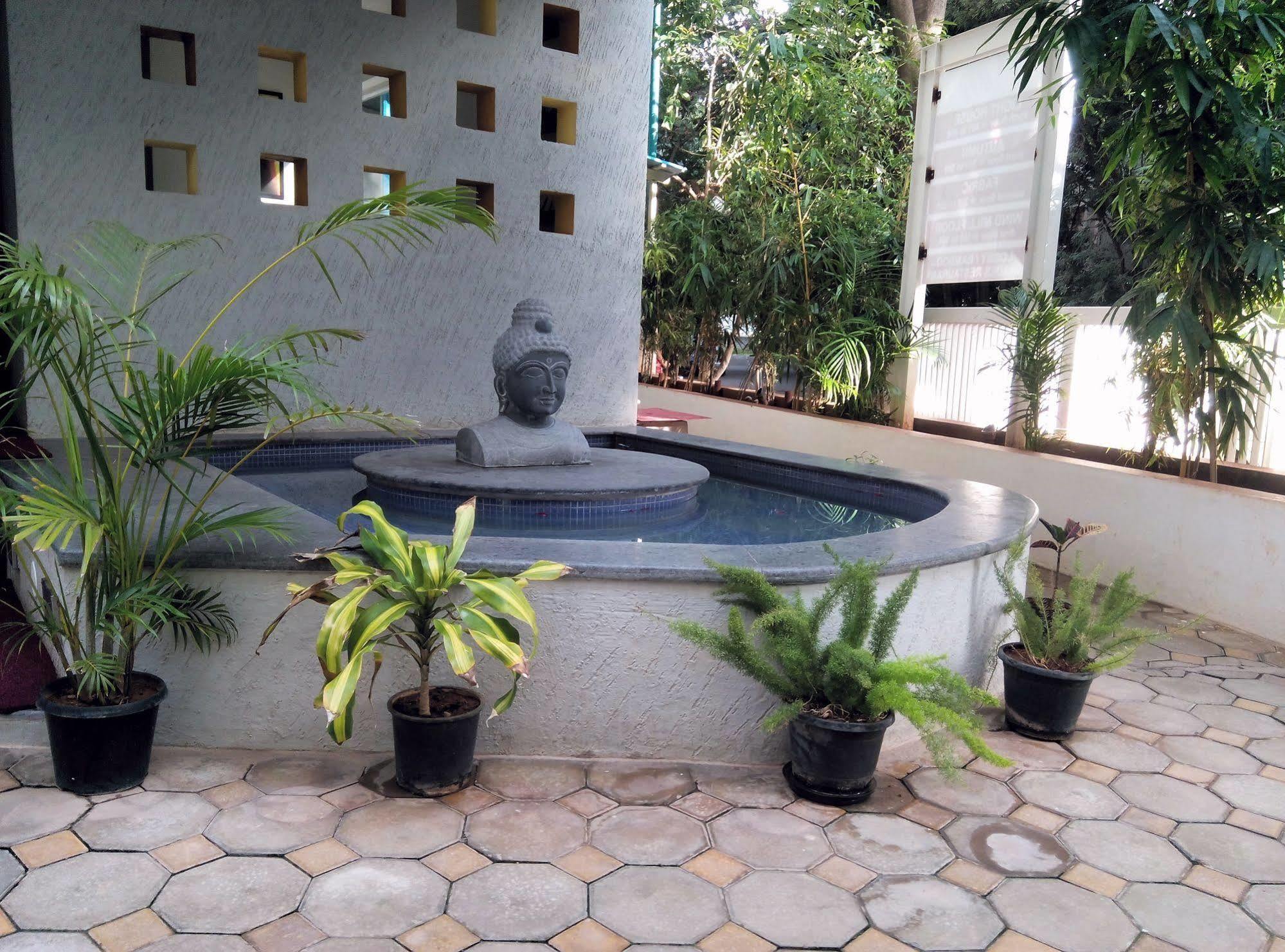 Hotel Vinaya Royal