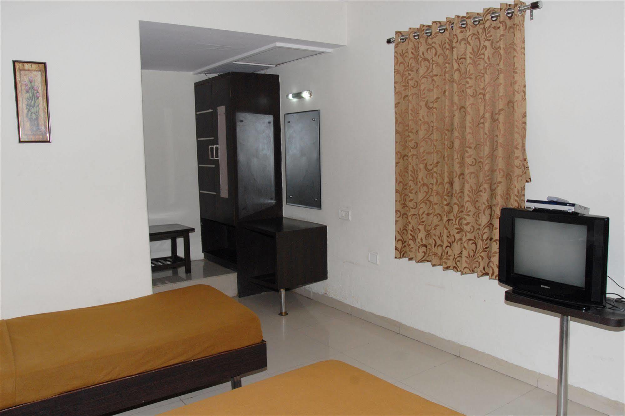 Hotel Enzo International Bangalore