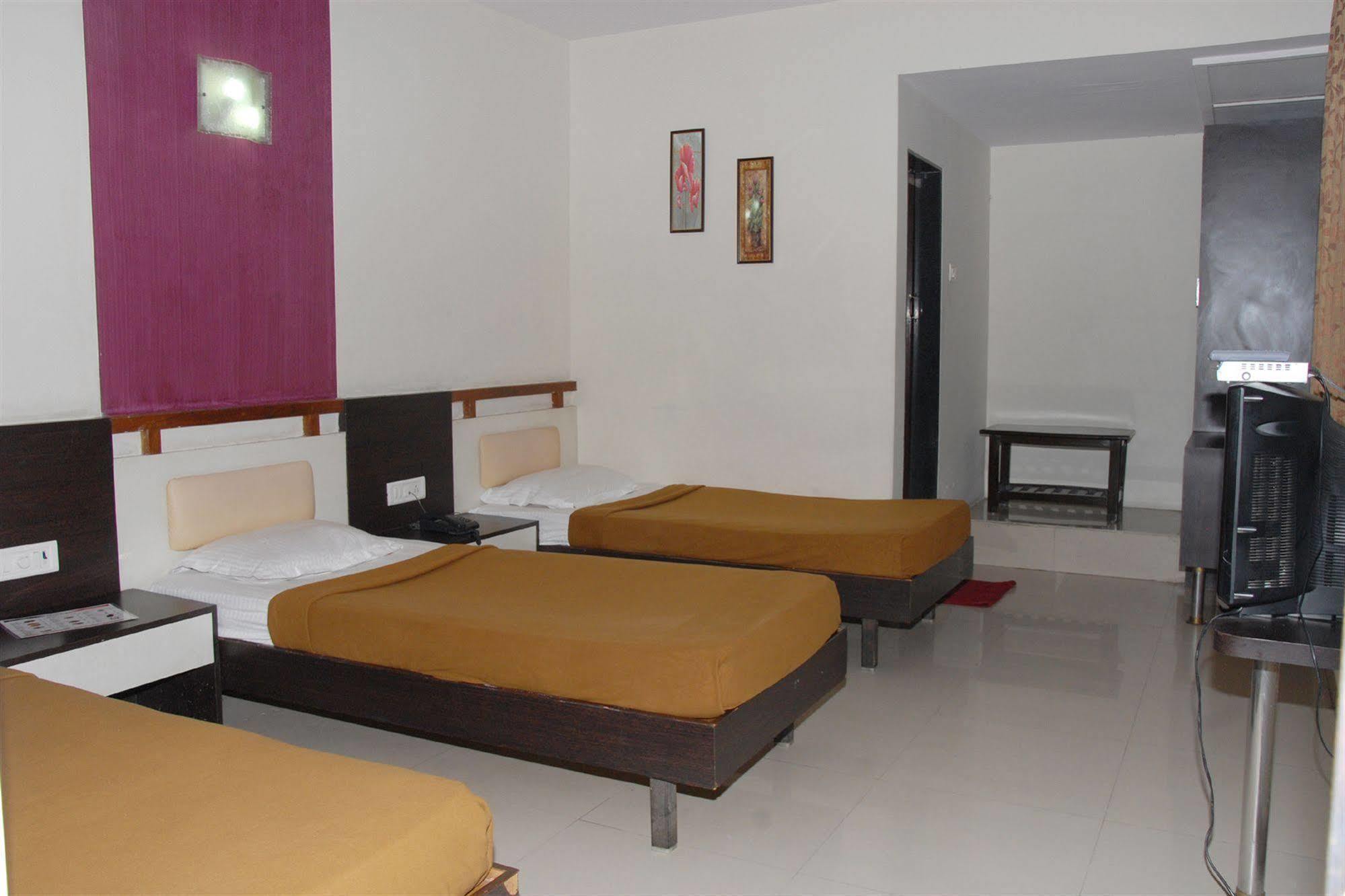 Enzo International 2* Bangalore