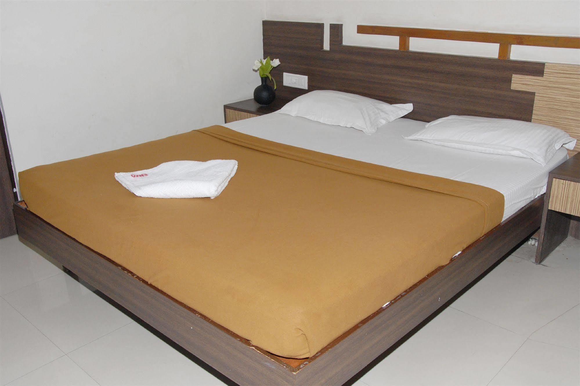 Enzo International Hotel
