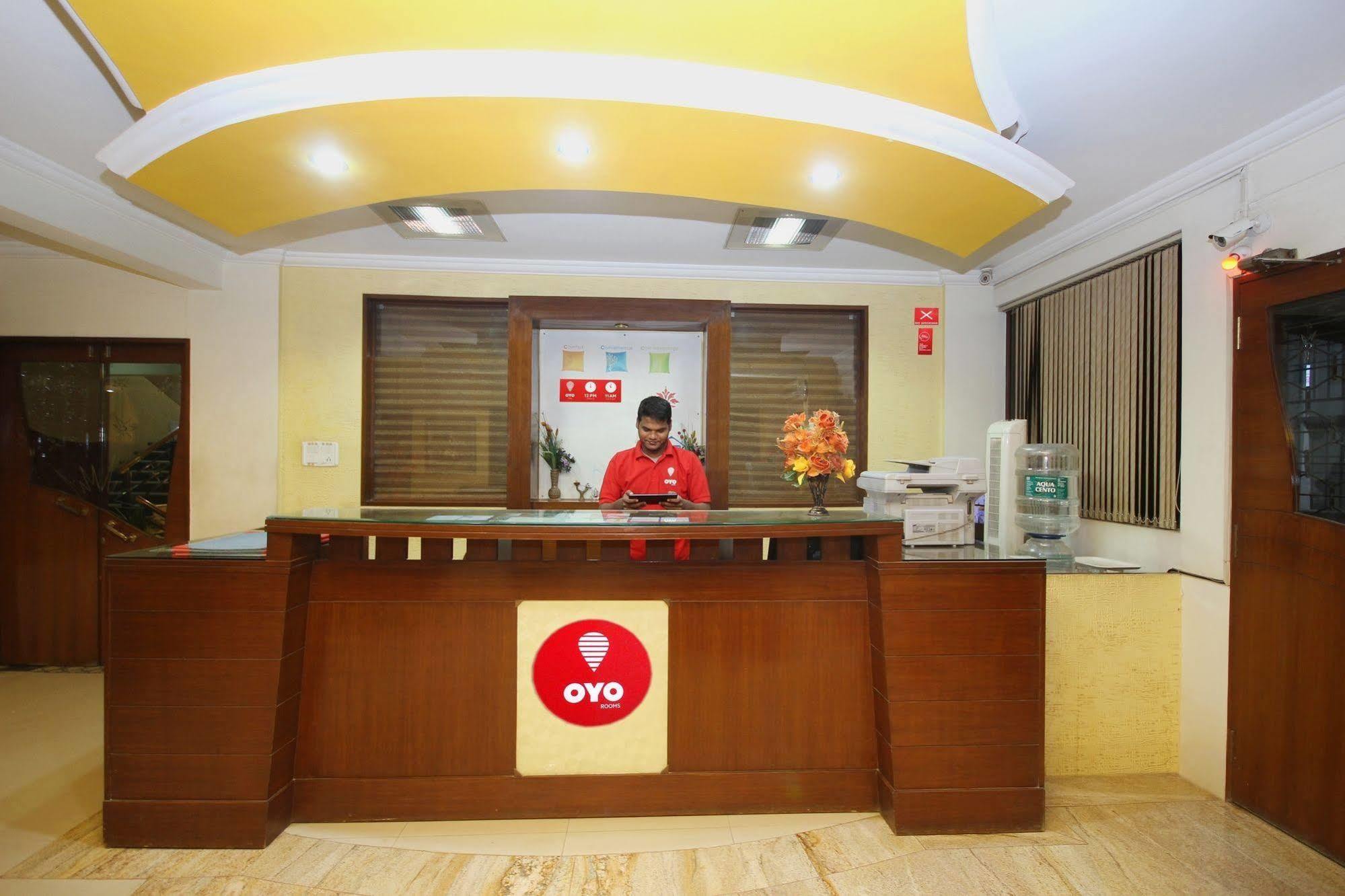 Oyo 5934 Lokaz Hotel Bangalore
