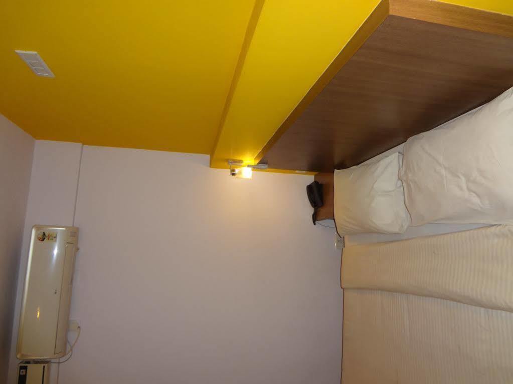 Bed & Breakfast Thyme The Transit