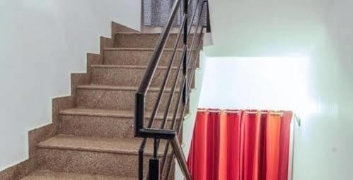 Bed & Breakfast Thyme The Transit