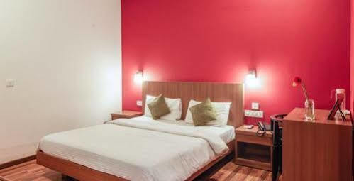 Bed & Breakfast Thyme The Transit Bangalore