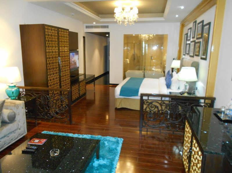 Hotel La Marvella, Bangalore