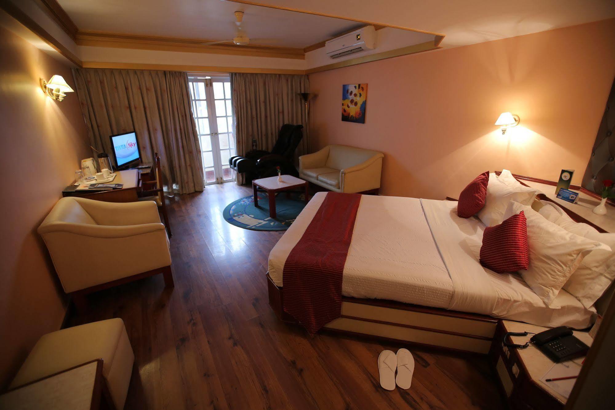Hotel Nahar Heritage 4*