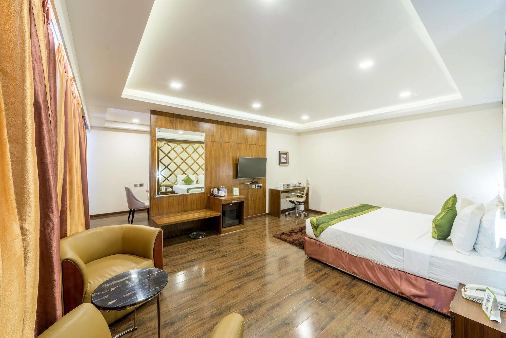 Hotel Sahar Pavillion Bangalore
