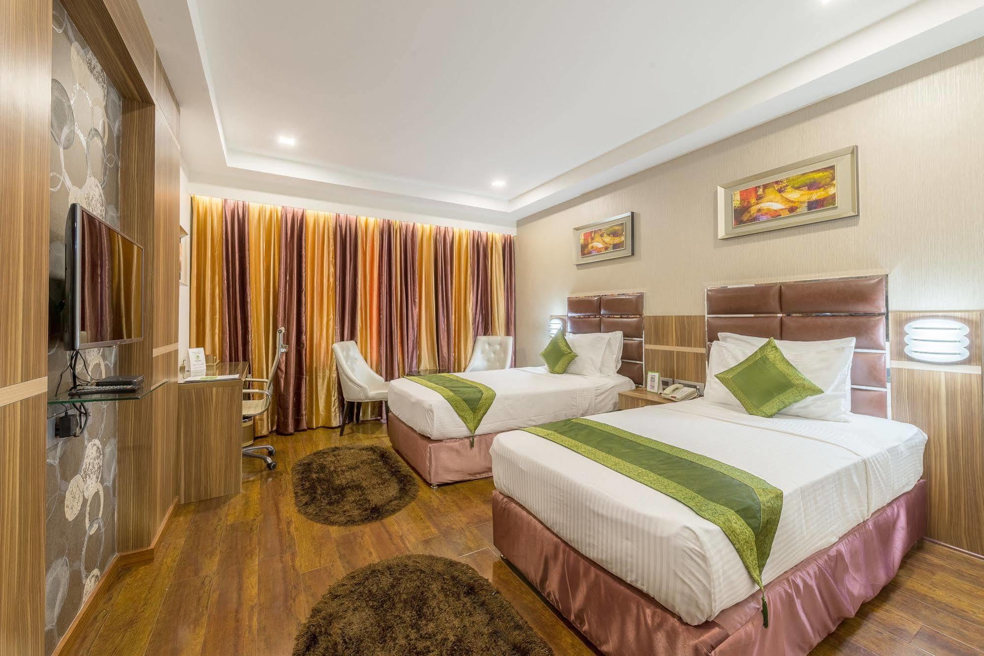 Hotel Sahar Pavillion 3*