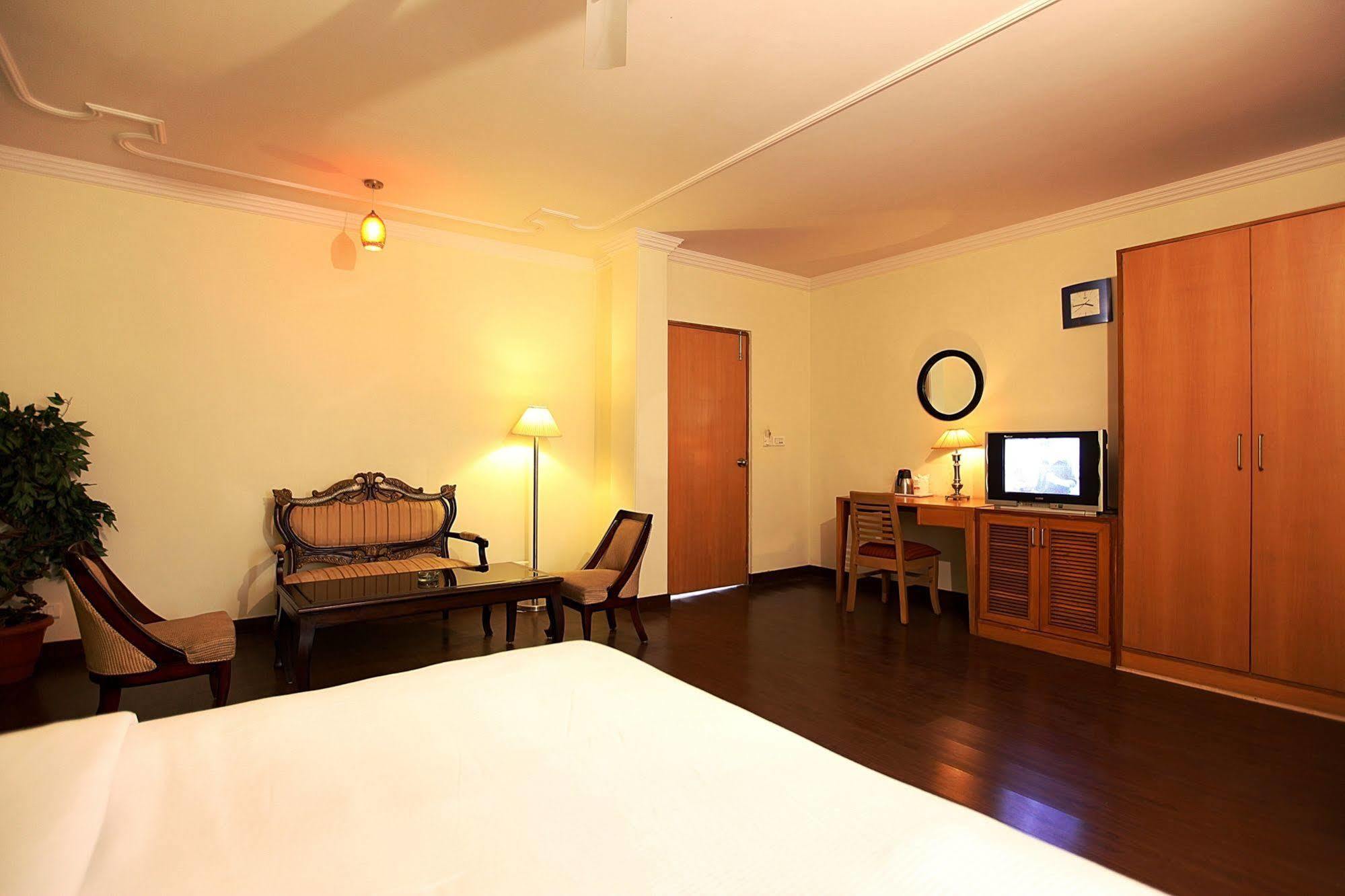 The Splendour Park Hotel 3*