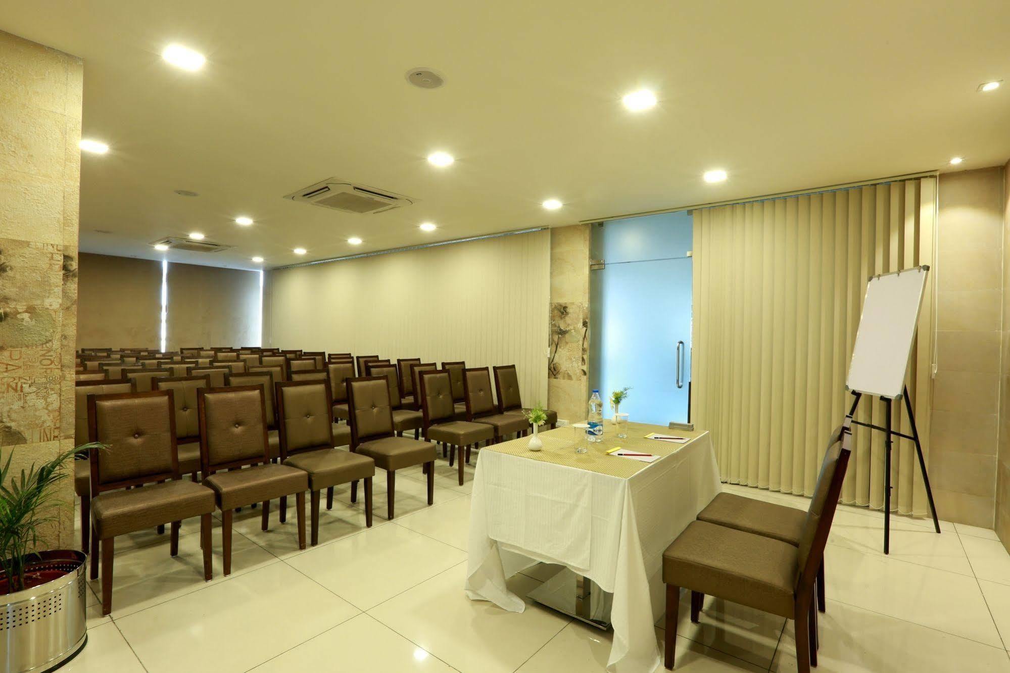 The Splendour Park Hotel Bangalore